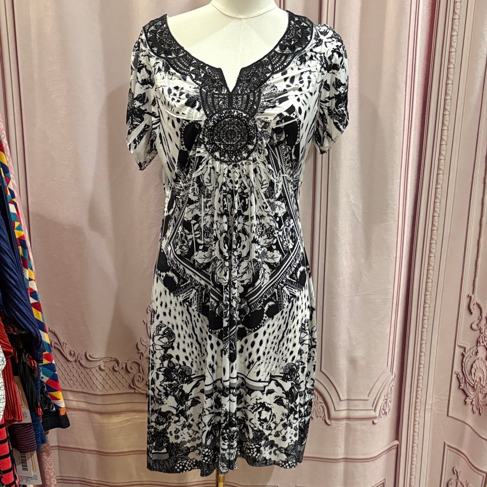 Apt.9 dress